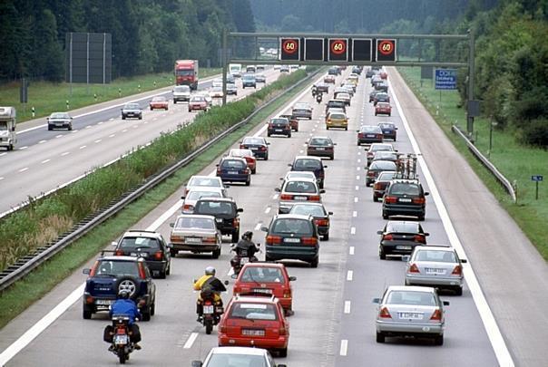 Im November nahmen die Fahrzeugzulassungen - verglichen mit 2008 - fast um ein Fünftel zu. Foto: ADAC/auto-reporter.net